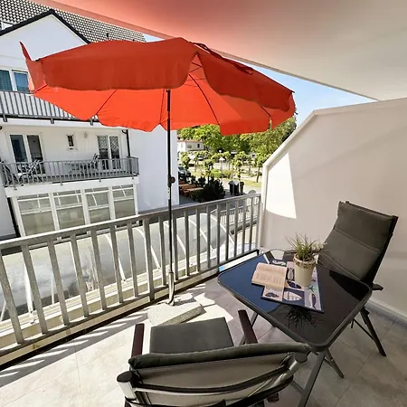 06 Strandkieker Mit Balkon Baabe